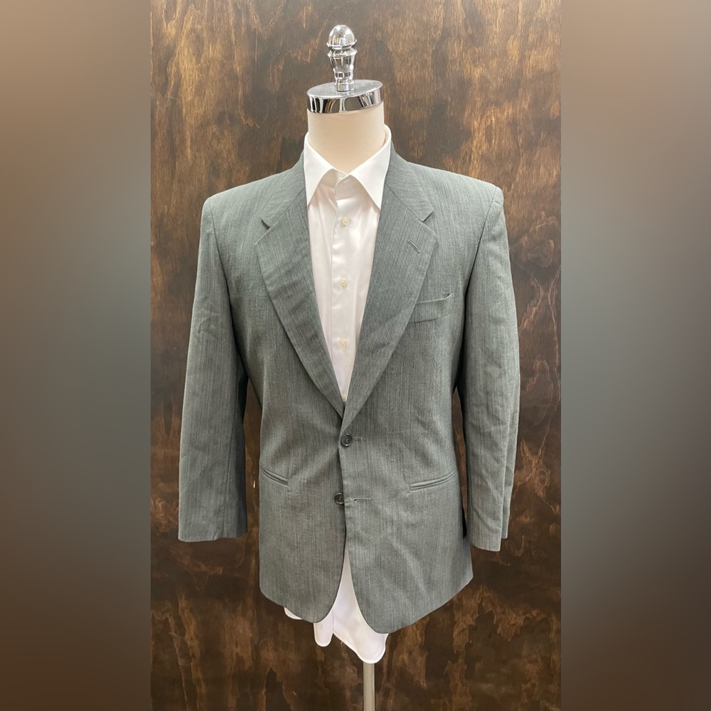 valentino UOMO Made in Italy Vintage 2-Button Wool Suit Jacket in Gray Size 40 R